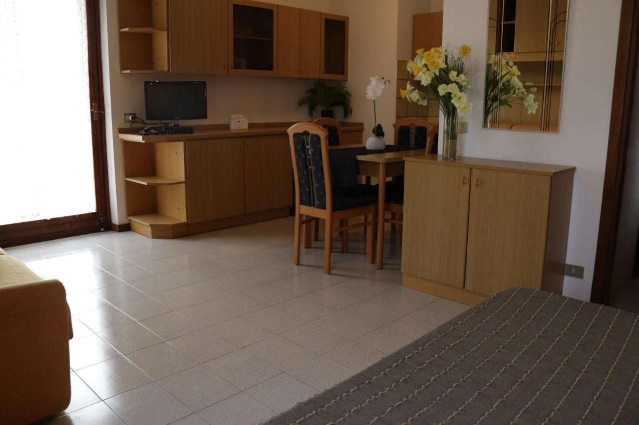 Studio In Lazise/Gardasee 21938 Εξωτερικό φωτογραφία